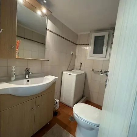 Cityscape Haven In Apartmán Soluň