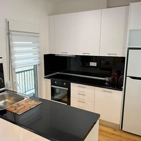 Cityscape Haven In Appartement Thessaloniki