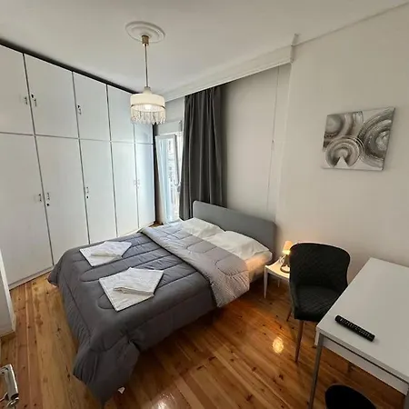 Appartement Cityscape Haven In *