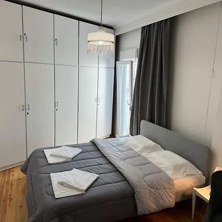 Cityscape Haven In Apartament *